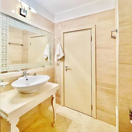 Harmony Apartment